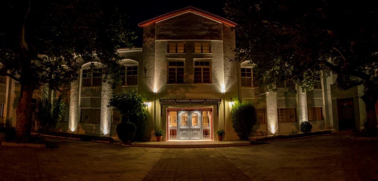 לוטרה איפטיס Hotel Oiti מראה חיצוני תמונה