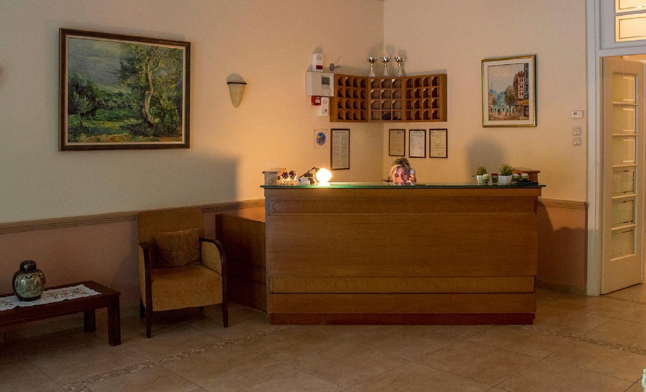 לוטרה איפטיס Hotel Oiti מראה חיצוני תמונה